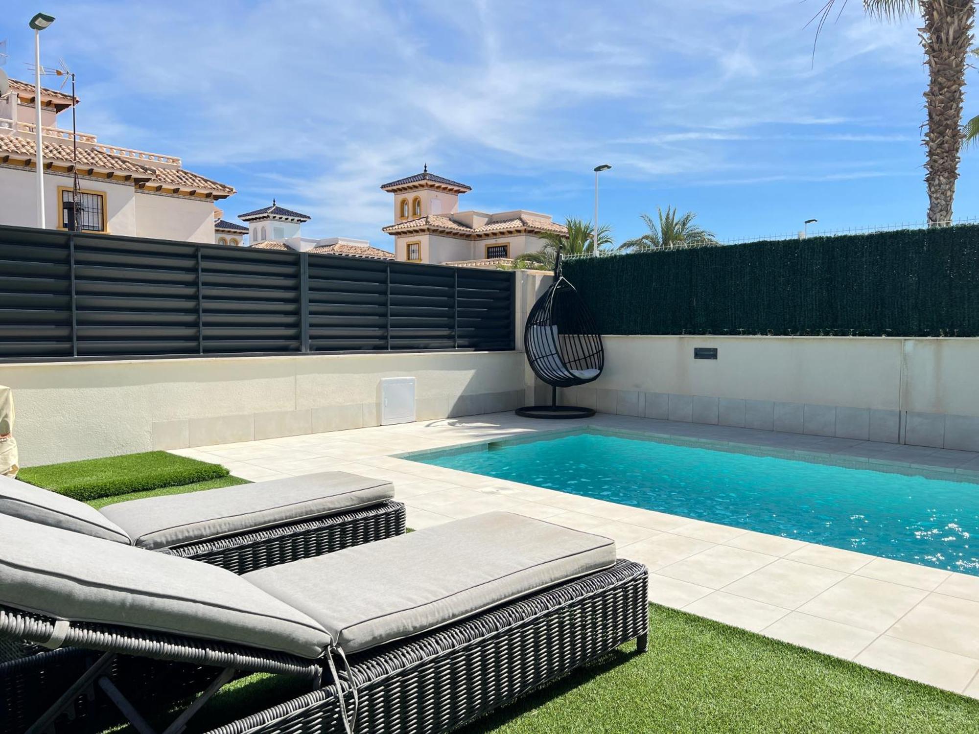 Villa Deluxe La Marina Beach Αλικάντε Εξωτερικό φωτογραφία