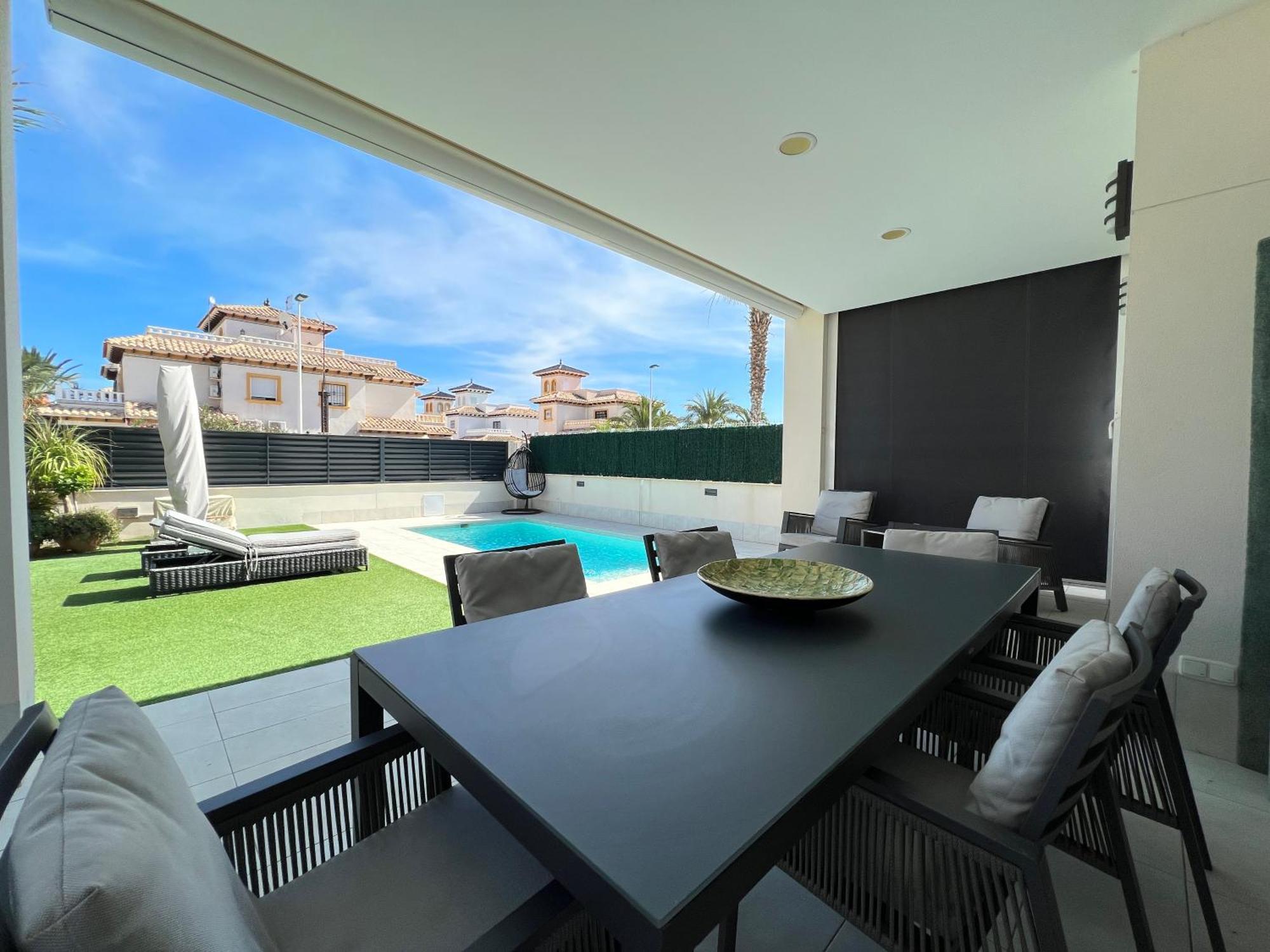 Villa Deluxe La Marina Beach Αλικάντε Εξωτερικό φωτογραφία