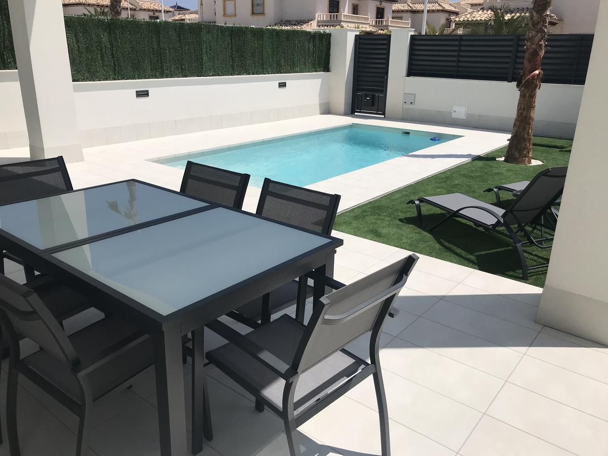 Villa Deluxe La Marina Beach Αλικάντε Εξωτερικό φωτογραφία